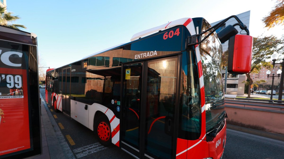 Una autobús de la EMT de Tarragona.