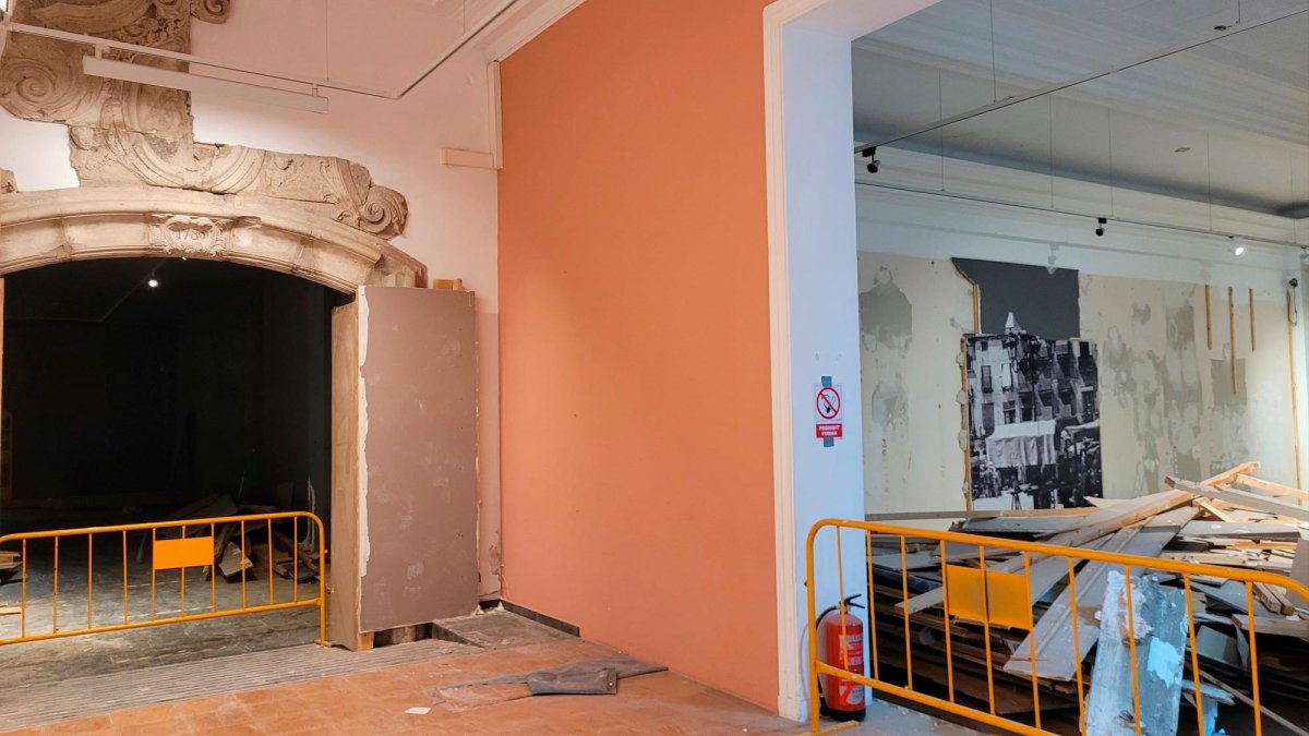 Imatge de les obres iniciades en la zona central del Museu d’Art i Història.