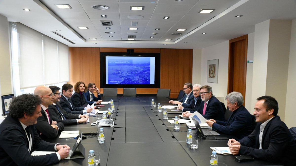 Instante de la reunión entre el Port de Tarragona y ADIF en Madrid.