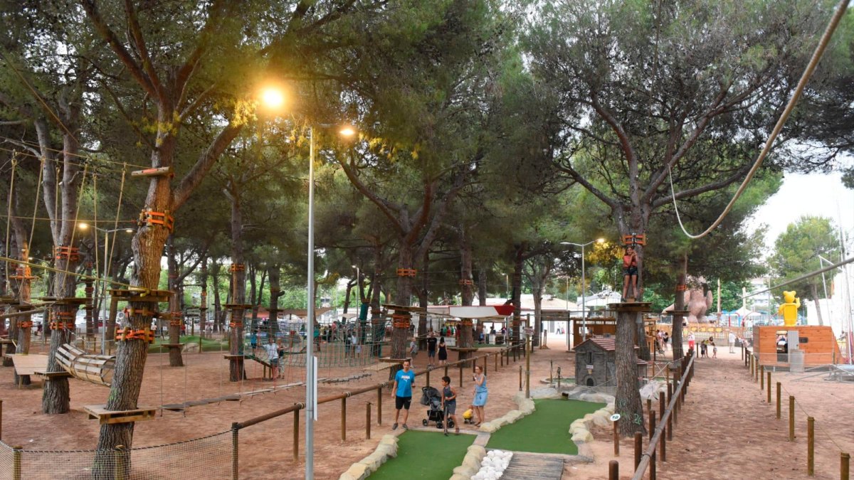 el-parque-calafell-aventura-abre-temporada-con-pista-de-derraping