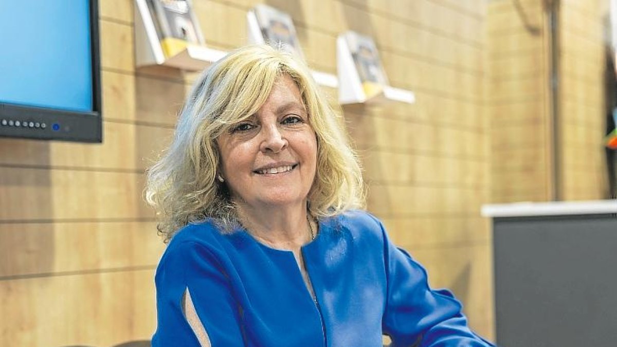 Maria Carme Roca presentó ‘El passatge’ en Abacus Tarragona.