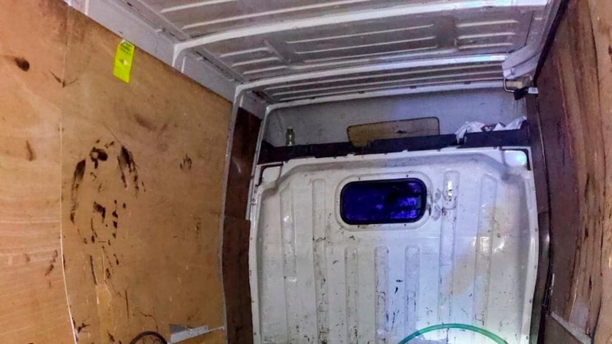 Imagen del cable de cobre robado.