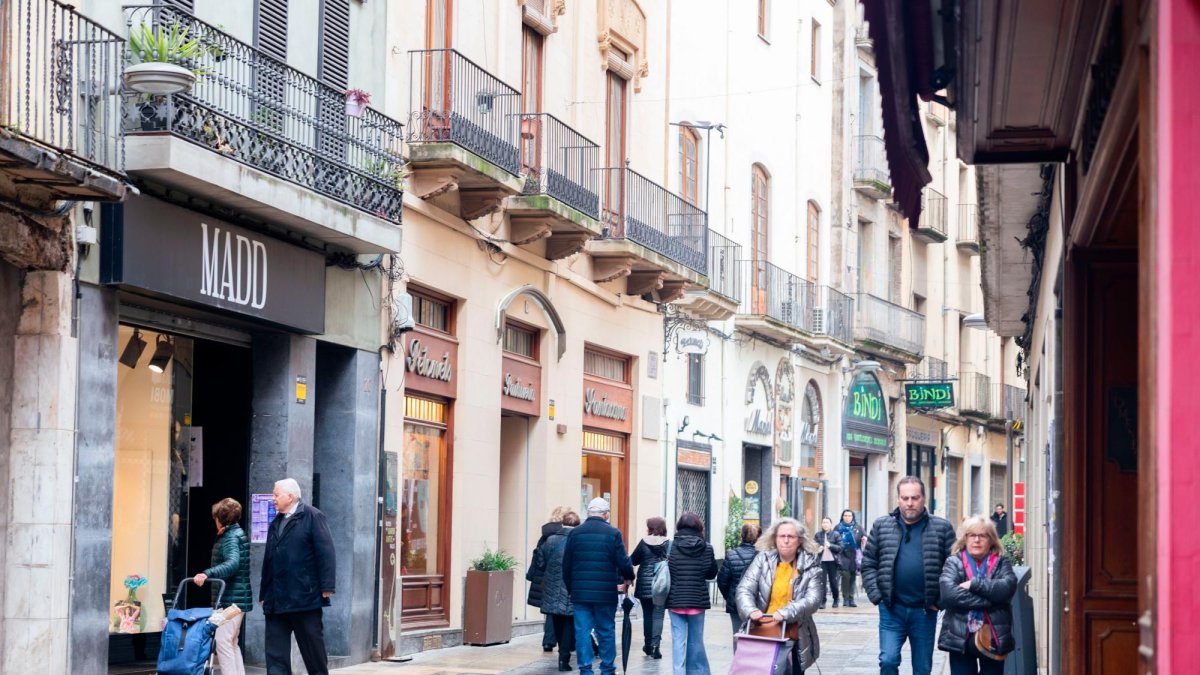 Els carrers del centre de Valls són tots de plataforma única.