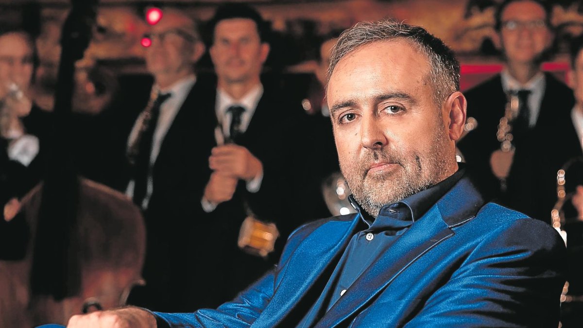 El cantautor Roger Mas actúa este sábado en Tarragona.