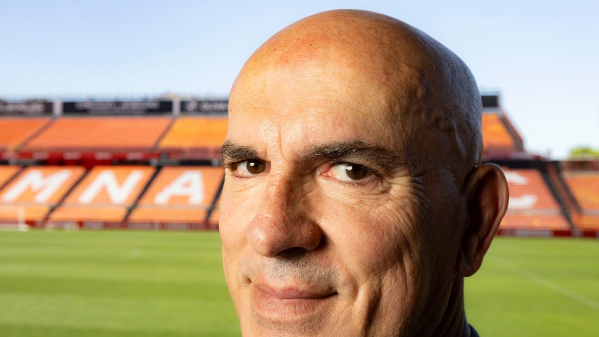 Luis César posa para el Diari de Tarragona en la entrevista concedida este martes.