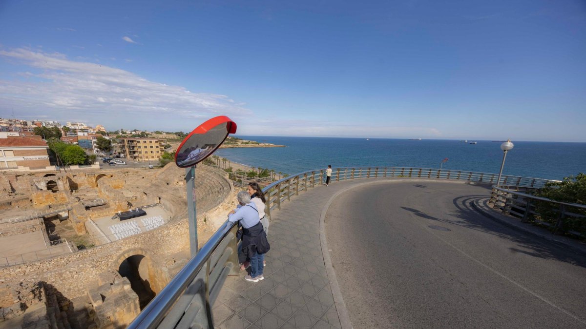 El Vial de Bryant ejerce un papel clave como enlace entre la Part Alta y la Part Baixa.