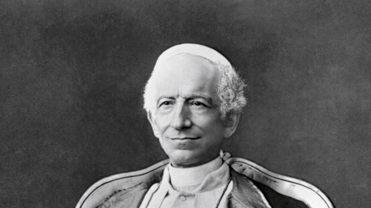 León XIII, antecesor en el nombre del Papa León XIII, antes cardenal Robert Prevost