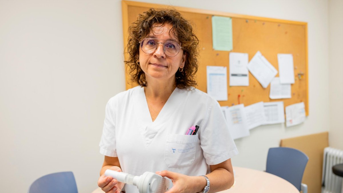 Azucena Bravo, hace unos días, en las instalaciones del CAP Llevant.