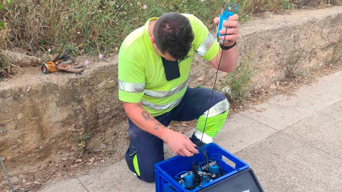 Els sensors s’estan instal·lant en diferents punts de la xarxa.