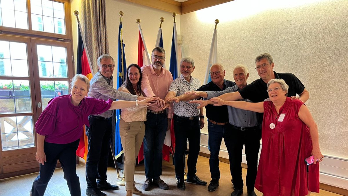 Els municipis fundacionals de l'associació europea de Sant Jordi són Beesel (Països Baixos), Grez-Doiceau (Bèlgica), Furth im Wald (Alemanya), Monçao (Portual) i Montblanc.
