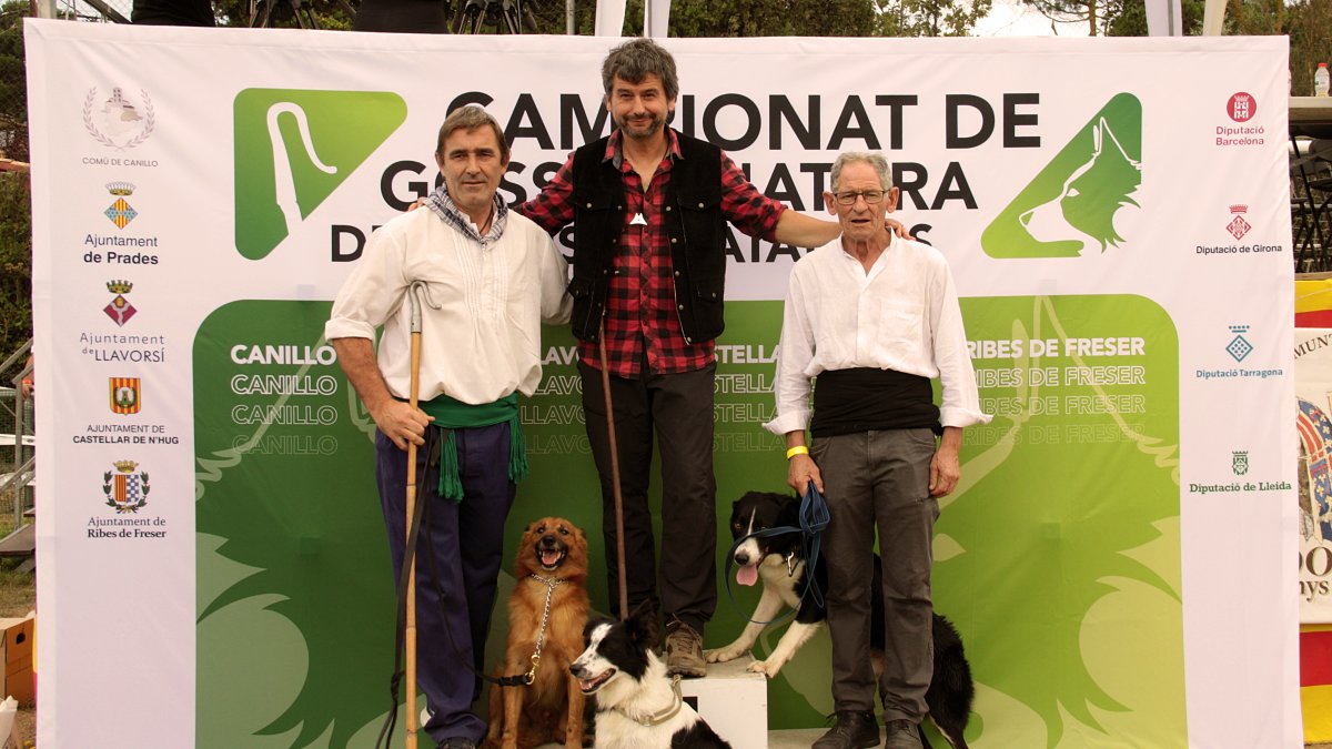 El podi del Concurs de Gossos d'Atura.