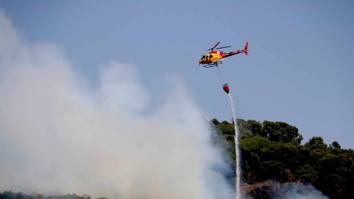 El helicóptero de Bombers ha trabajado