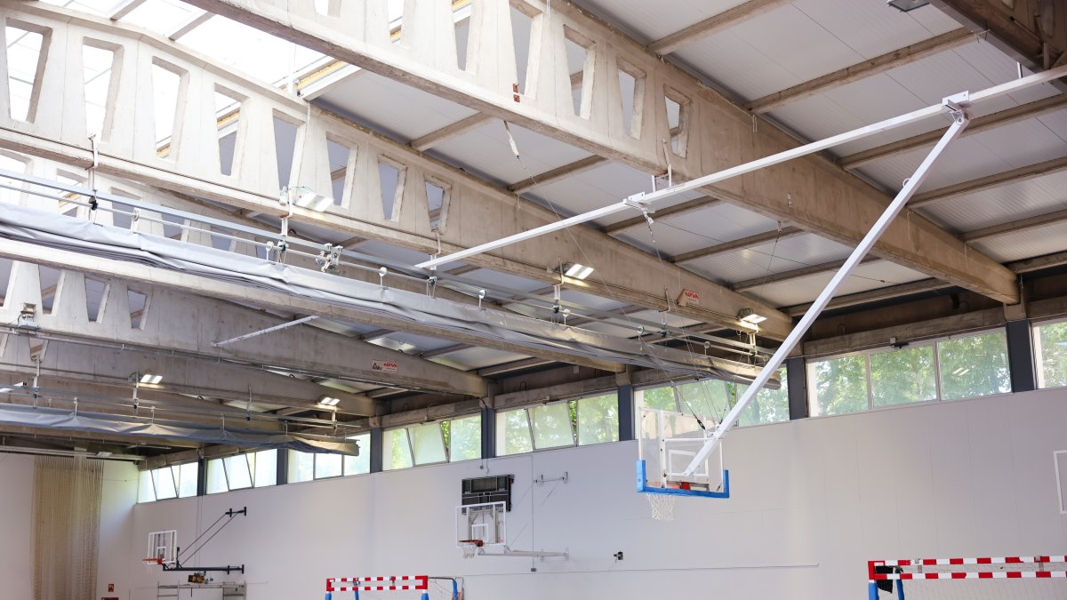 En el pabellón 1, se ha reemplazado la cubierta para terminar con los problemas de filtraciones.