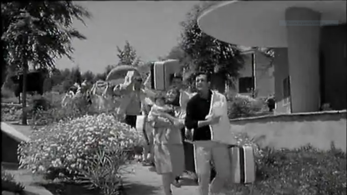 Fotograma de la película 'La gran familia' (1962), filmada parcialmente en la Ciutat del Repòs de Tarragona