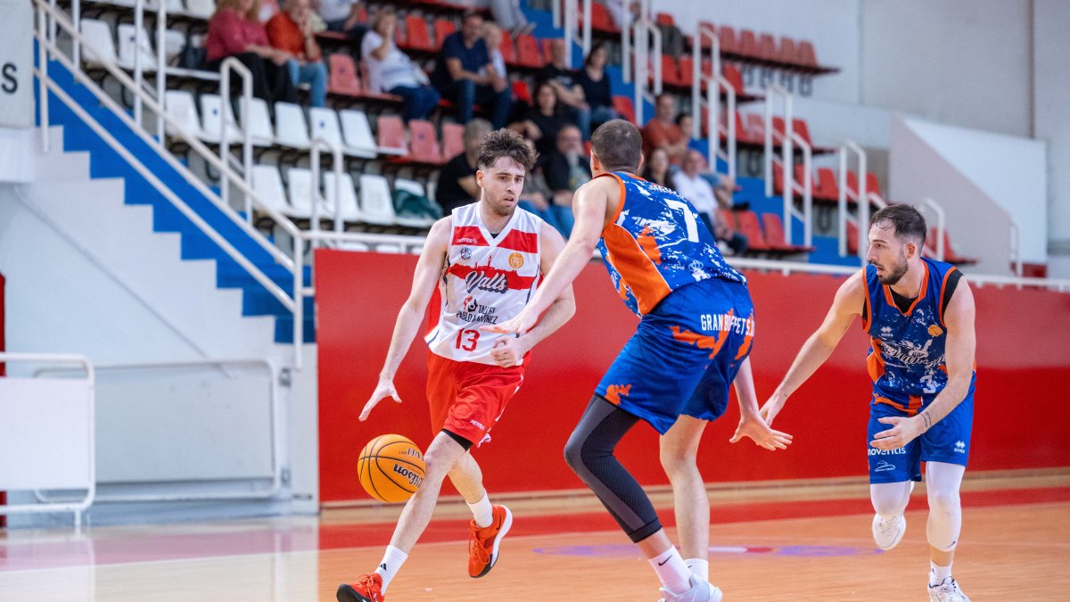 Gerard Gutiérrez anotó cuatro puntos ante el Calvià.