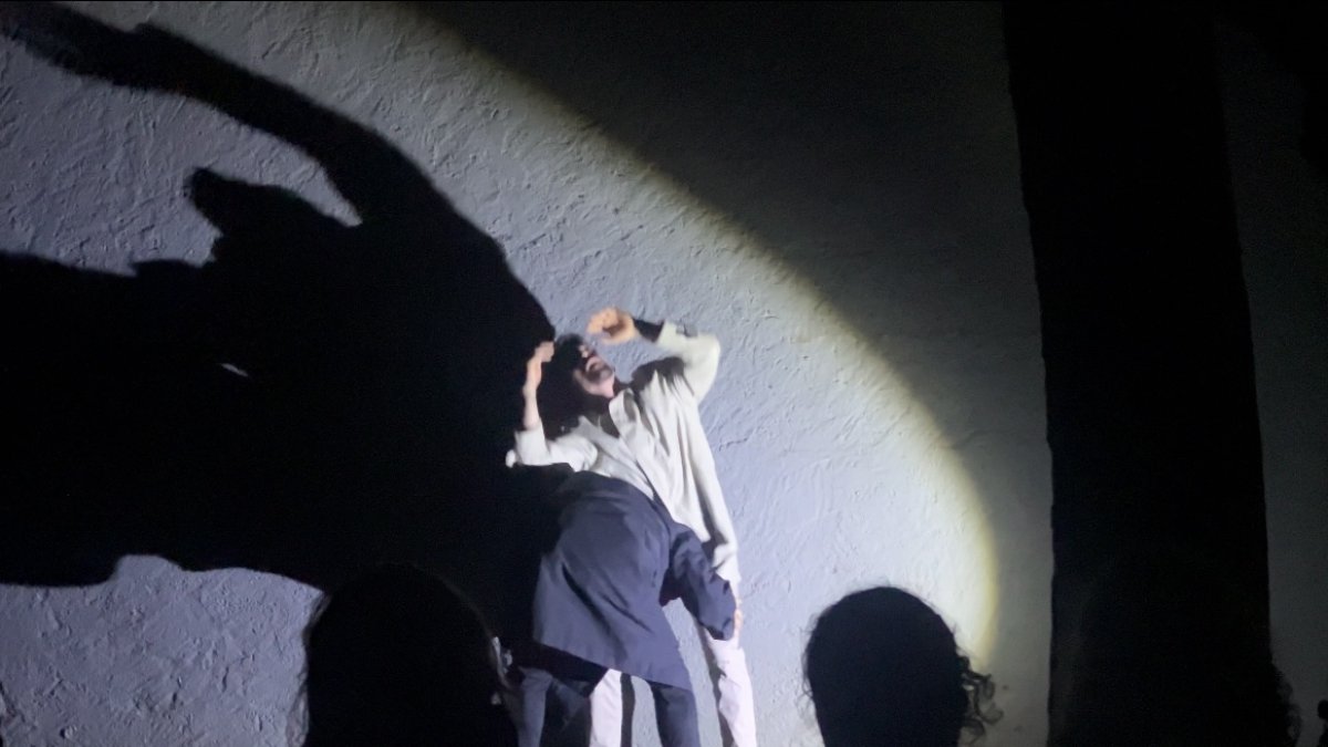 El mur del jardí de la Casa Rull reconvertit en un eix de comunicació transversal