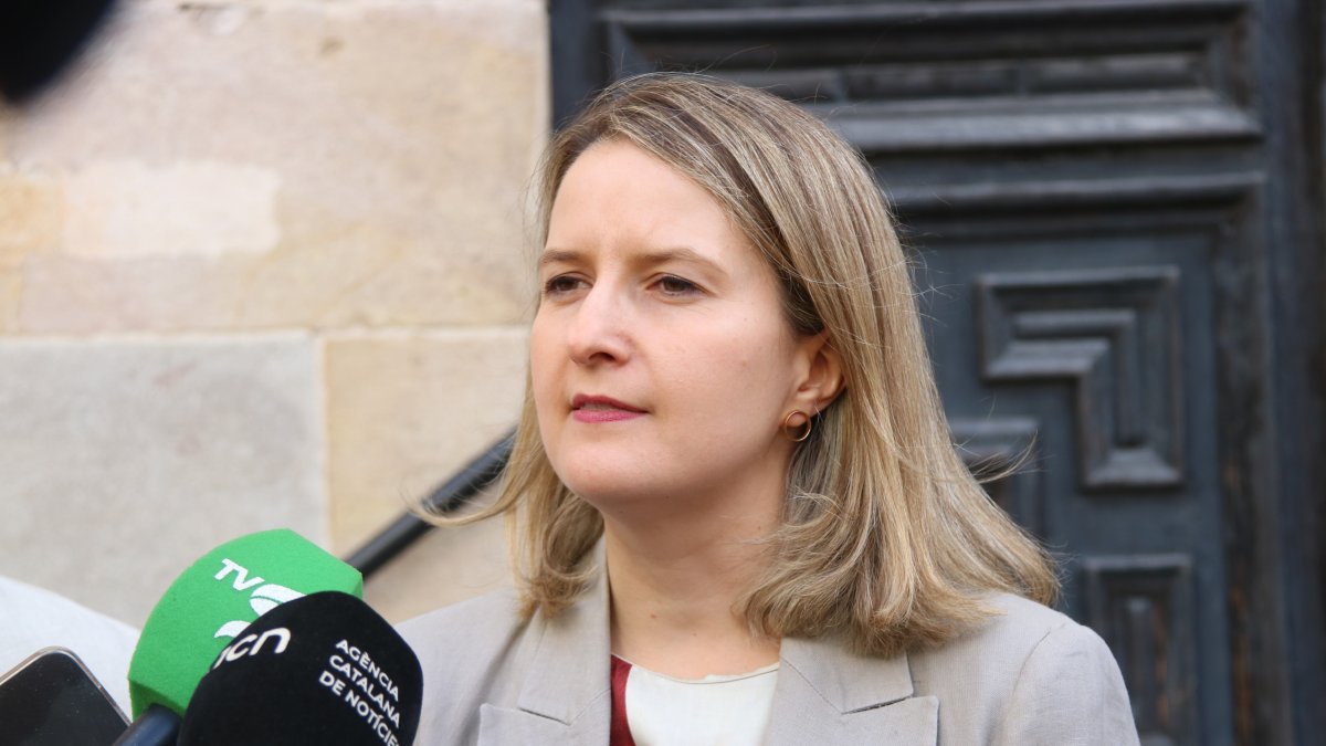 La consellera Mónica Martínez Bravo esta mañana.