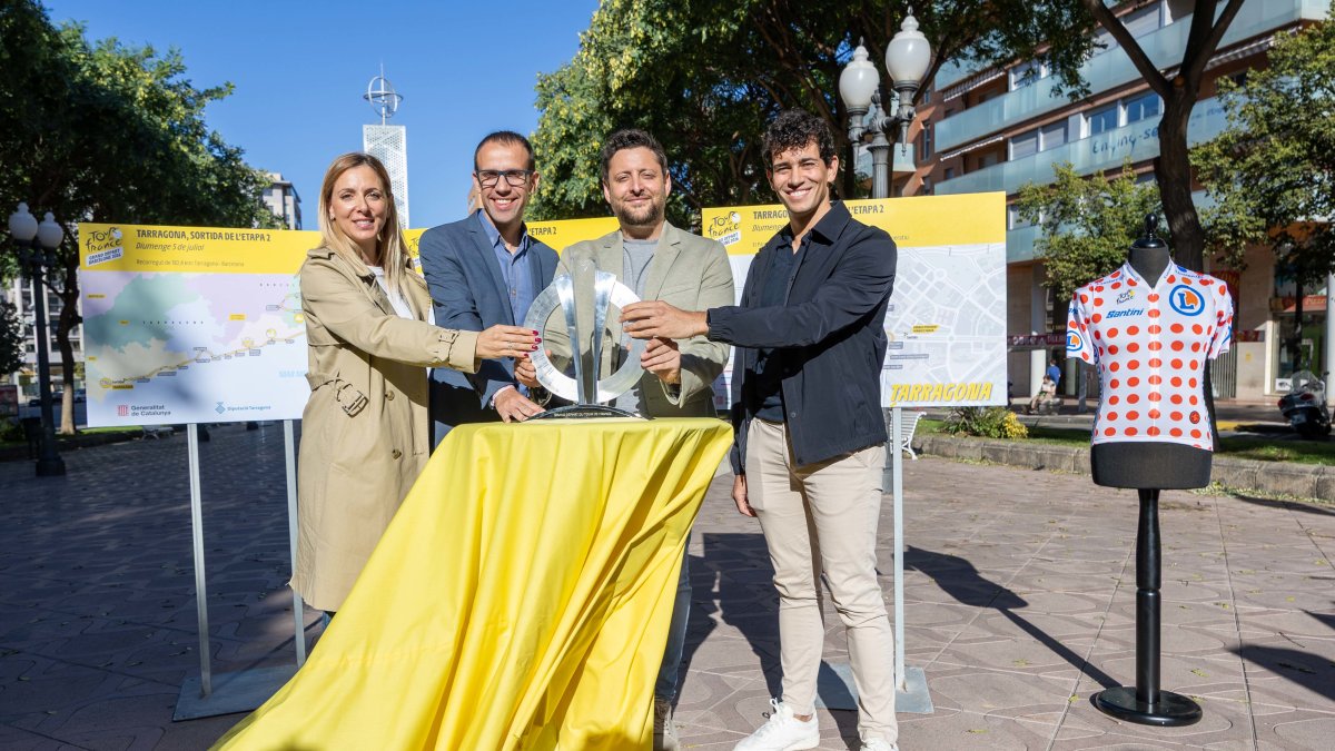 Estefanía Serrano, Enric Adell, Rubén Viñuales y Mario Soler, durante la presentación.