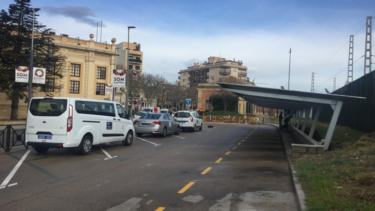 Una de las paradas de taxis de El Vendrell