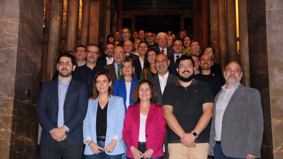 Les autoritats, aquest dijous al Palau Güell.