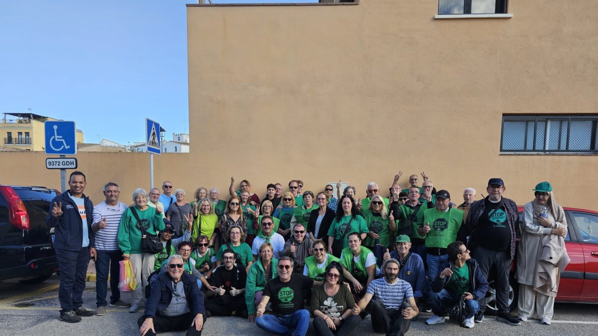 Miembros de la PAH acudieron para intentar evitar el desahucio,