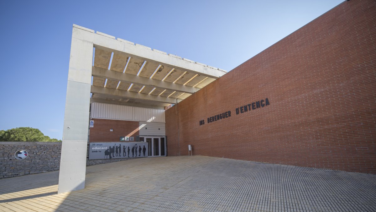 Una imagen del Institut Berenguer d'Entença, de Vandellòs i L'Hospitalet de l'Infant.