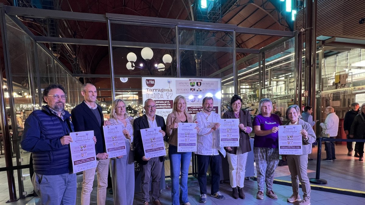 Acto de presentación de la 1a Fira Marida, en el Mercat Central de Tarragona