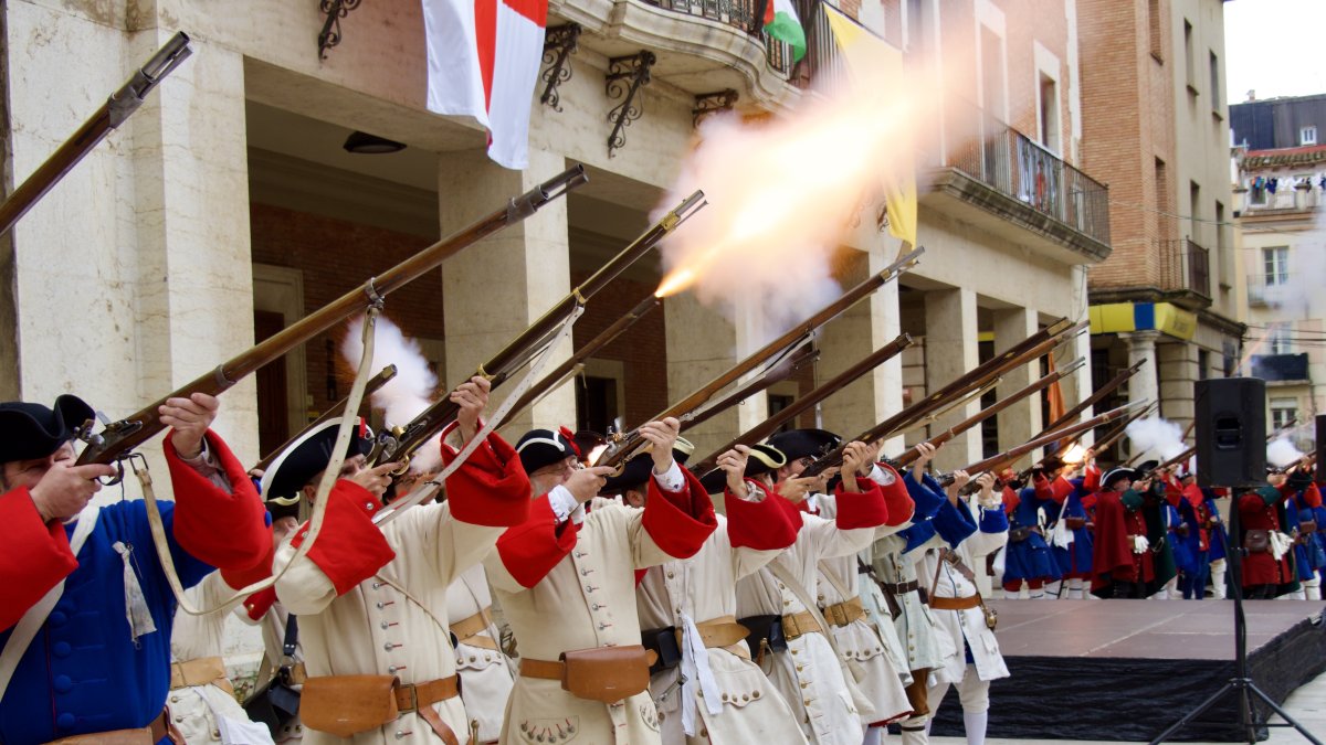 Recreació a la plaça de l'Ajuntament.