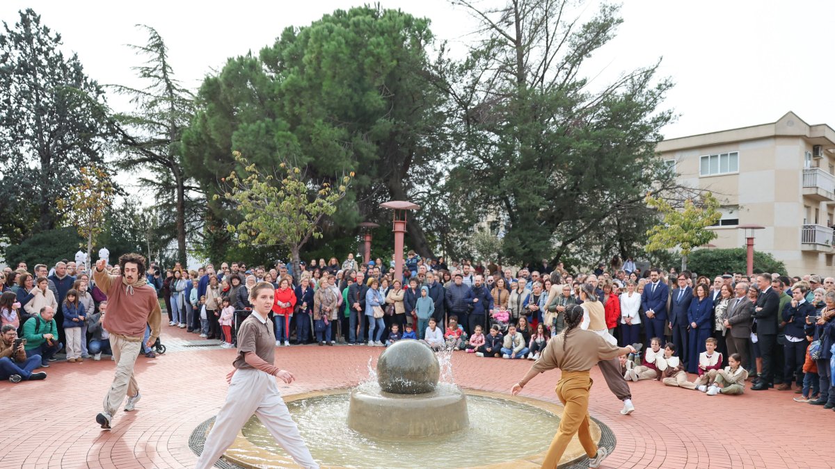 Riudoms ha estat l'escenari de la primera part de la inauguració de l'Any Gaudí.