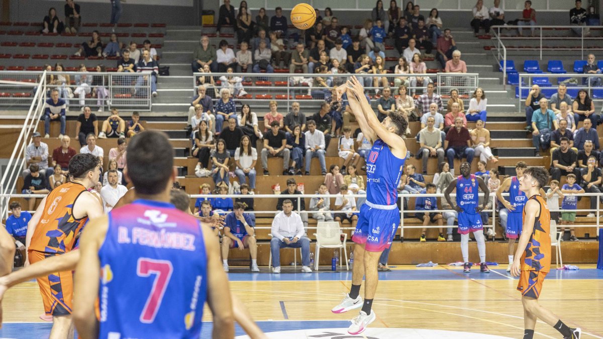 El CBT no pudo sumar su octava victoria seguida y dijo adiós a la racha.