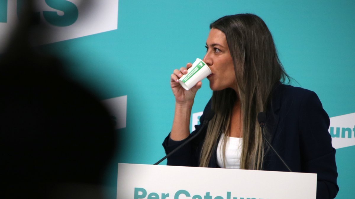 La portavoz de Junts, Míriam Nogueras.