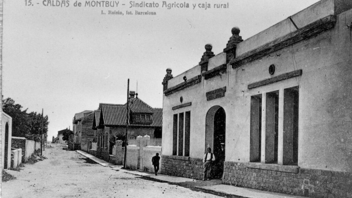 El Sindicato Agrícola i Caja Rural de Caldes de Montbui fue confiscado por el franquismo.