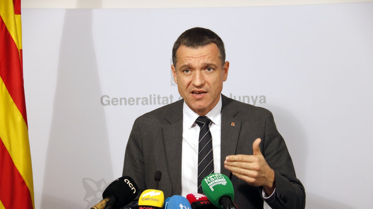 El consejero de Agricultura, Óscar Ordeig, durante una intervención en los servicios territoriales de Agricultura de Lleida