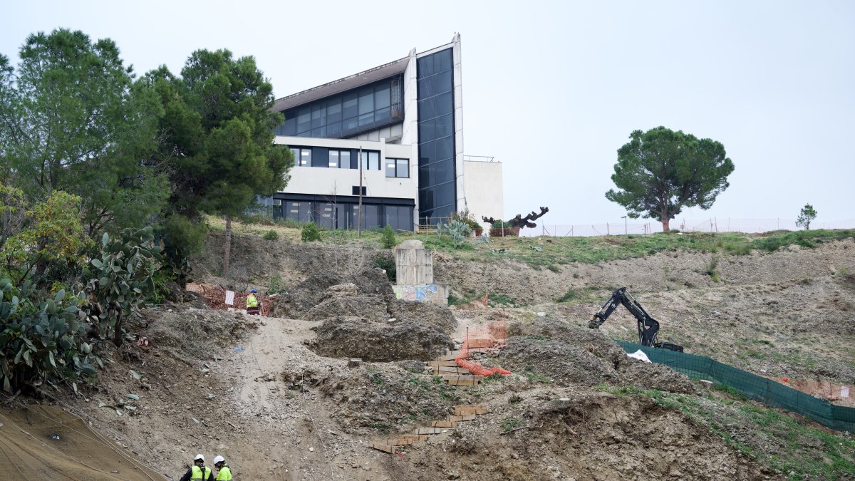 Obres en marxa de connexió de l'hospital amb el centre de la ciutat.