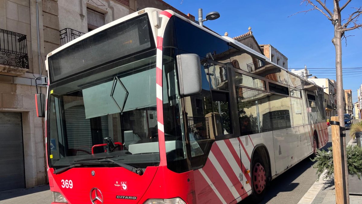 Las líneas de autobús que llegan a La Canonja son la L3 y la L30, que también recorren los barrios de Ponent.