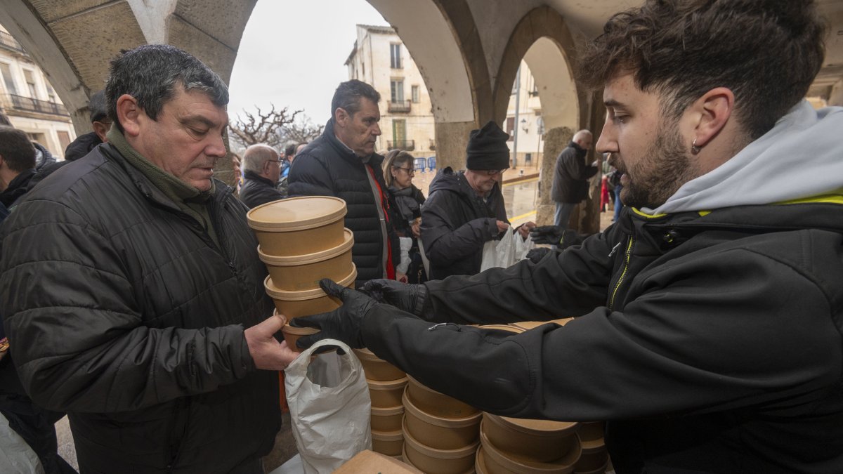 Repartiment de la clotxa a Móra d'Ebre