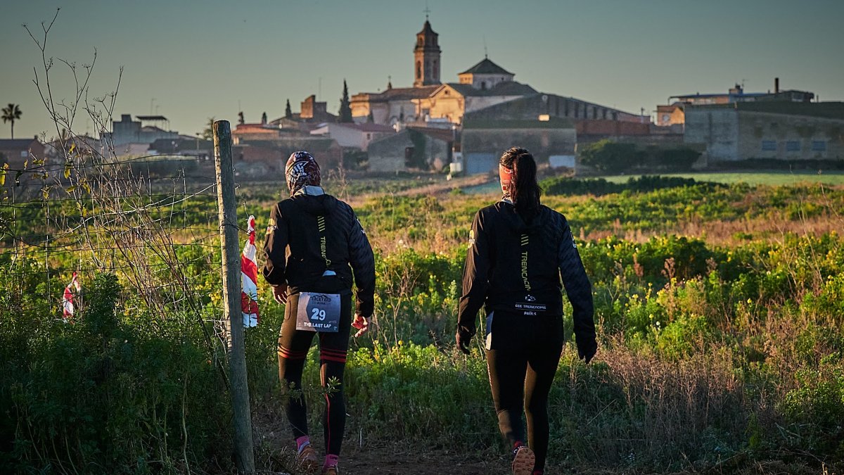 Dos corredores, durante la edición de la carrera el año pasado.