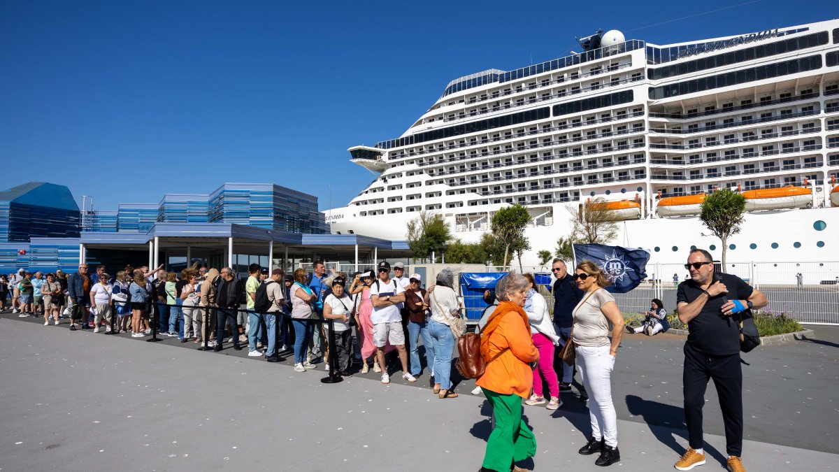 Cruceristas crucero MSC Splendida