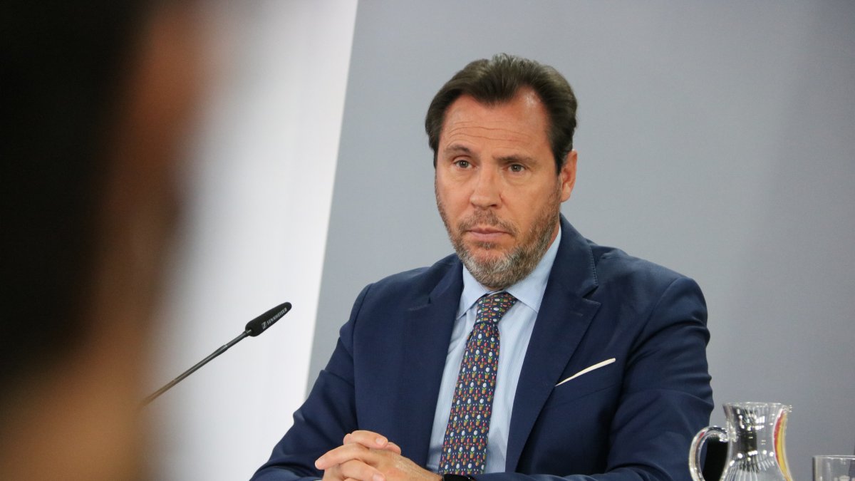 Oscar Puente, Ministro de Transportes del Gobierno de España