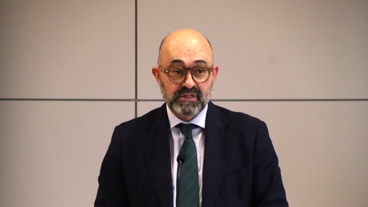 Pedro Marco de la Peña, presidente de Adif, en rueda de prensa