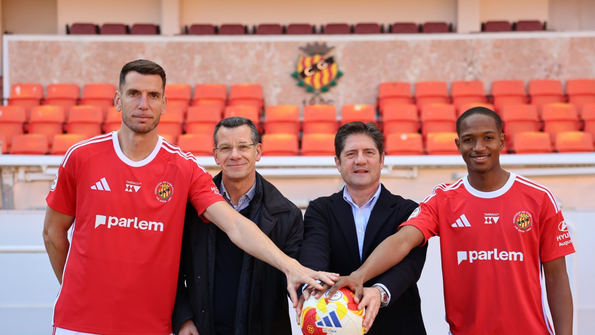 Pedro Alcalá (izquierda) y Abdallah (derecha( en su puesta de largo.