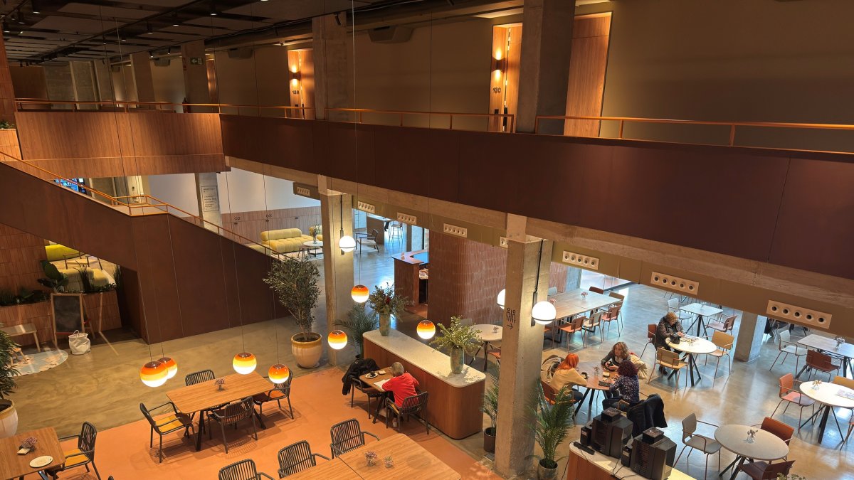 Casa Roma Hostel Boutique està situat a l'avinguda Roma.