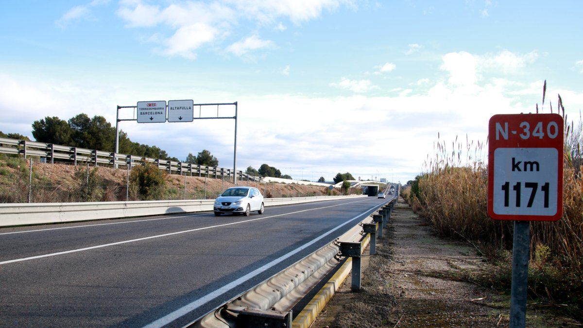 El accidente de tráfico se ha registrado en la N-340 este martes 10 de febrero.