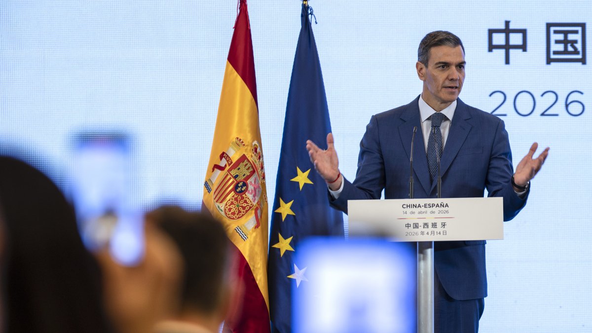 Sánchez defiende la regularización de migrantes como un acto de ...