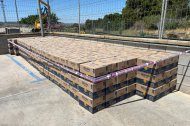 Las cajas de cerveza han sido custodiadas por los Mossos.