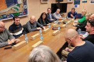 Momento de la reunión entre Òscar Ordeig y los representantes de los pescadores de Tarragona