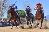 Las carreras de caballos de Sant Antoni se han convertido en toda una tradición local que mueve a miles de personas.