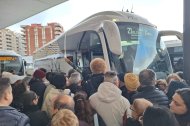 Más afluencia de la habitual esta mañana en los autobuses que van a Barcelona.