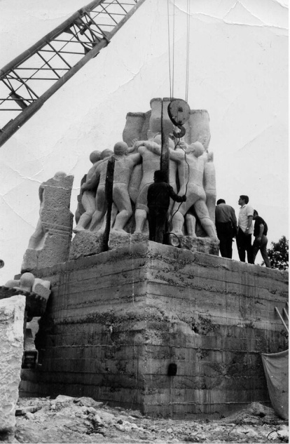 Monumento castellers Vendrell