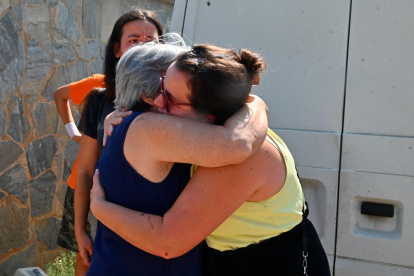 La situación, ayer por la mañana, era de tristeza y rabia entre los familiares.